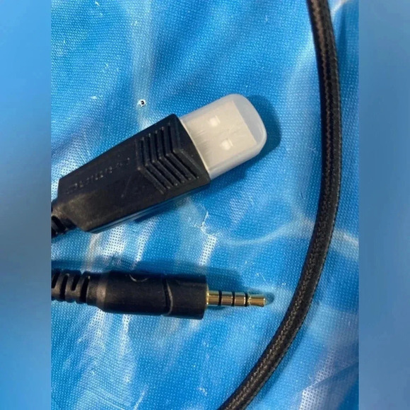 BlueFire Gaming Headset, Over-Ear Headphones with Mic and LED - Picture 8 of 15